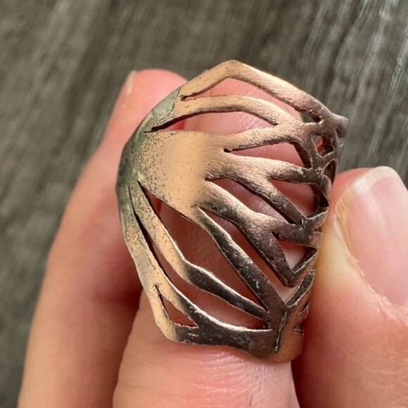 Y2K Boho Rose Gold-Tone Adjustable Statement Ring – Cutout Wide Band - Picture 16 of 16